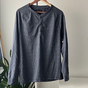 Banana Republic Charcoal Long Sleeve Henley L